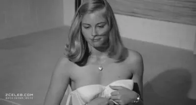 Сибилл Шепард