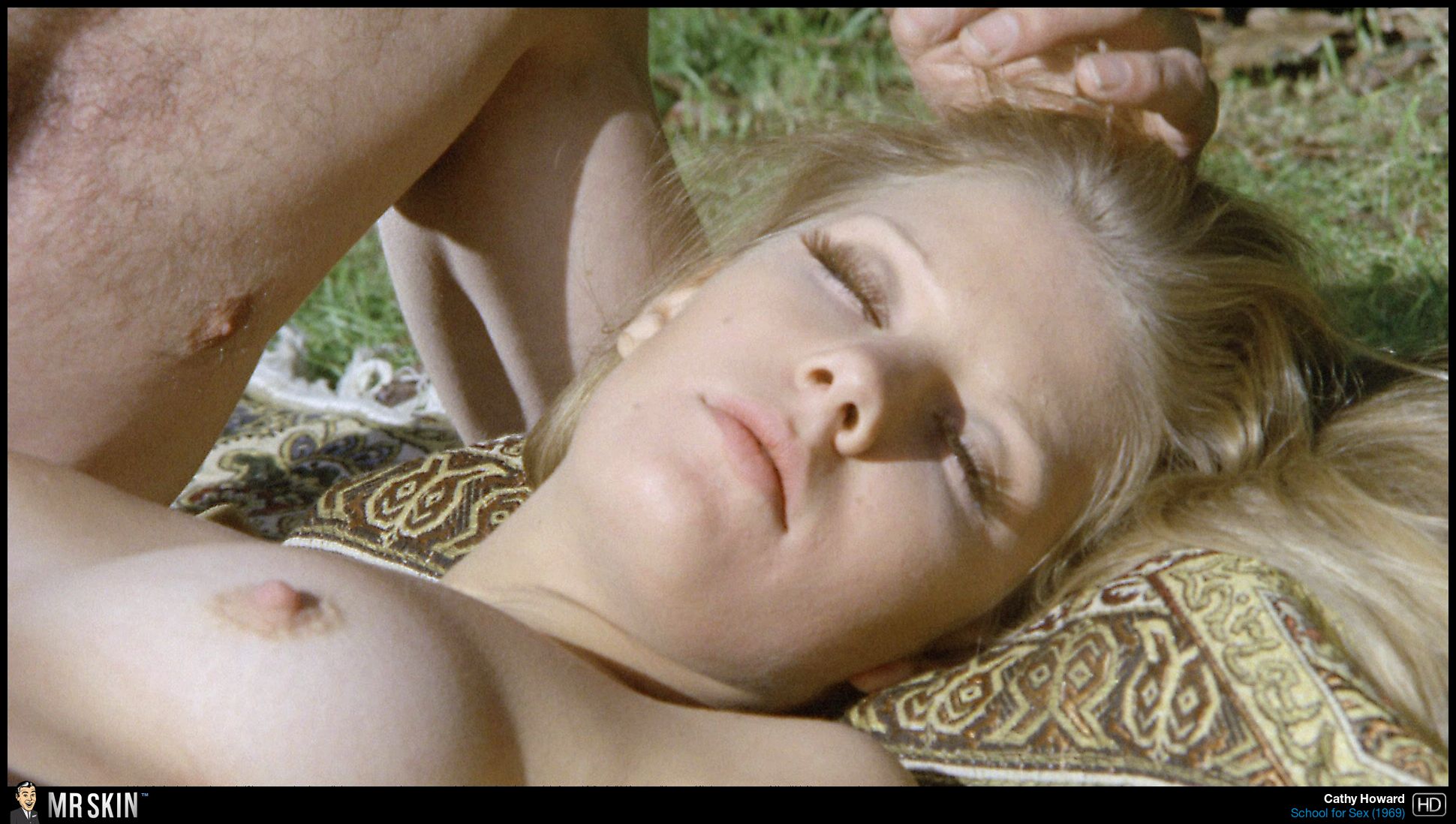 Кэти Ховард