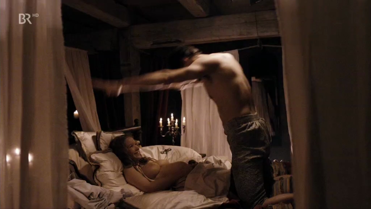 Хло Стефани