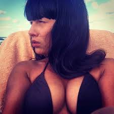 Нелли Ермолаева