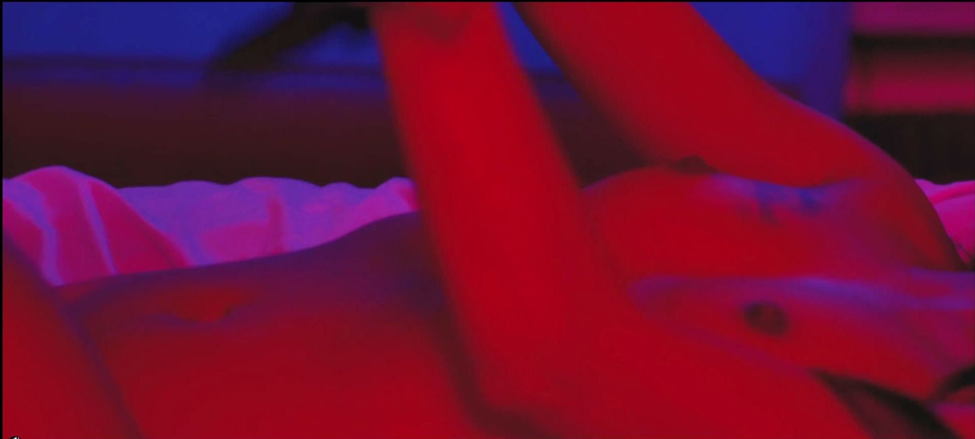 Апрель дэвис