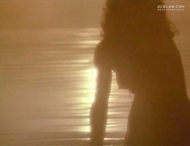 Джули Уорнер