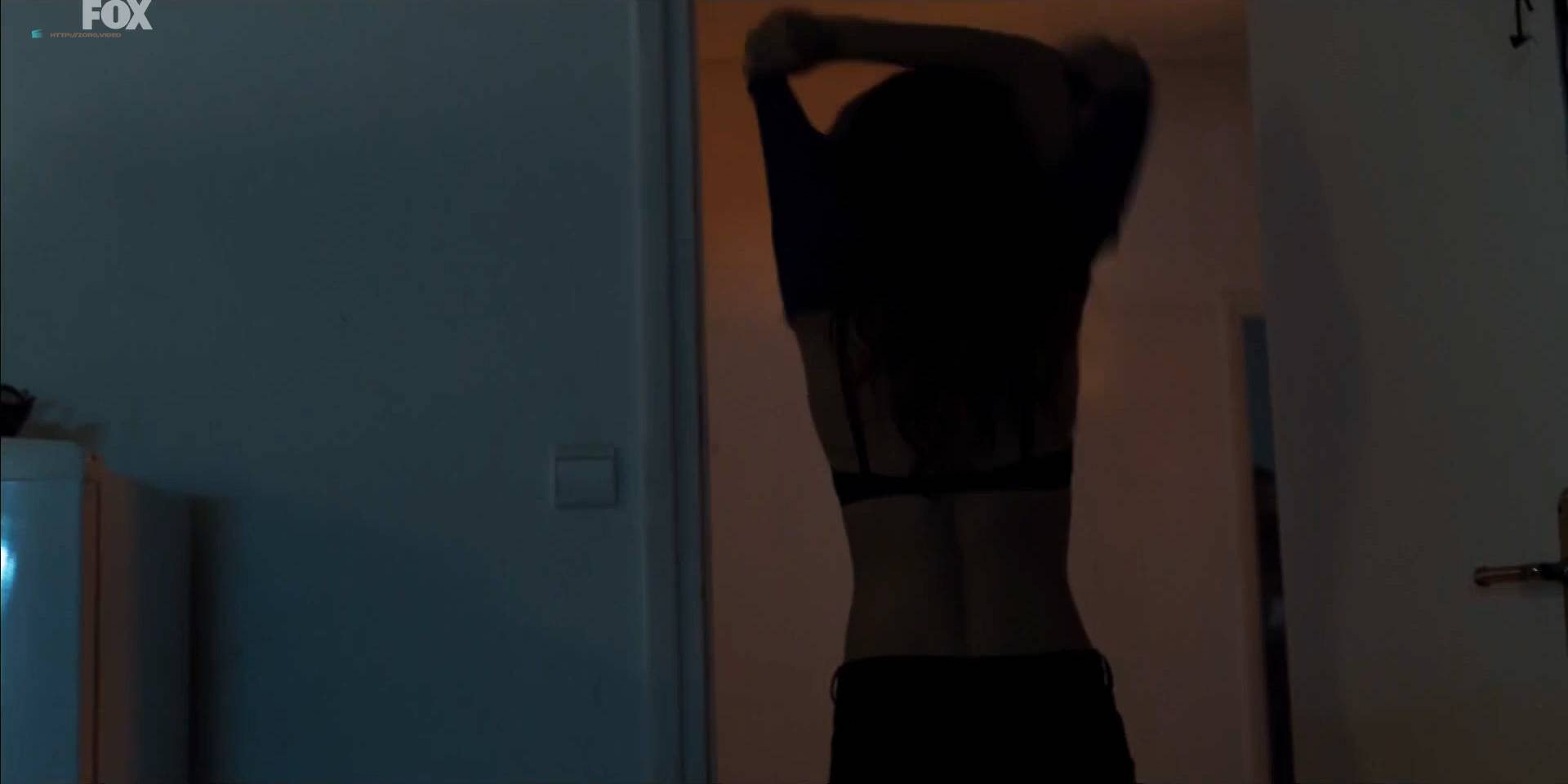 Карима Адебибе