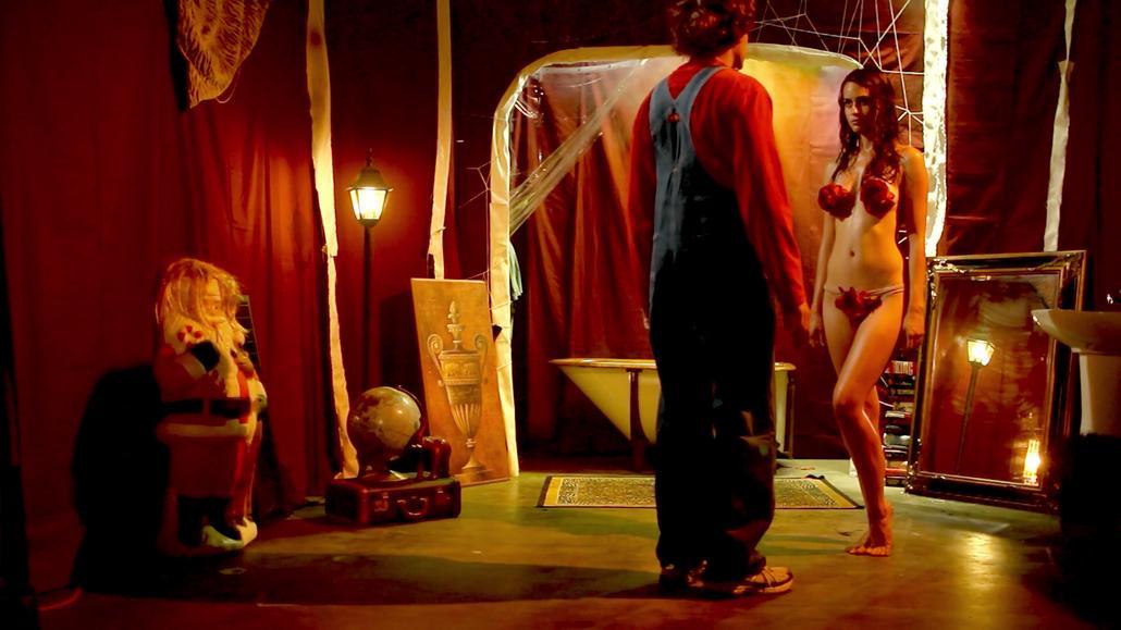 Кейт Костелло