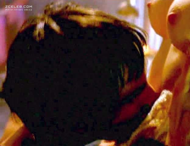 София Шинас