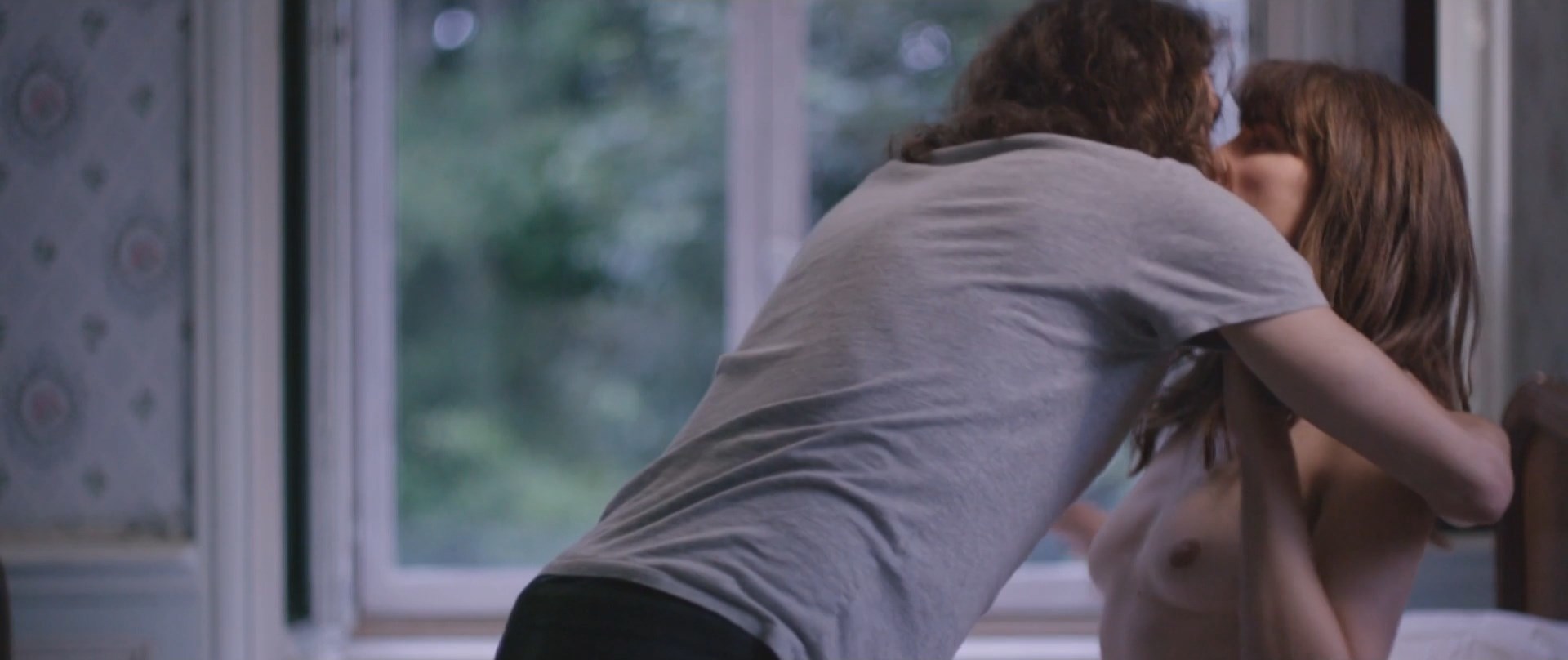 Лаура Бекнер