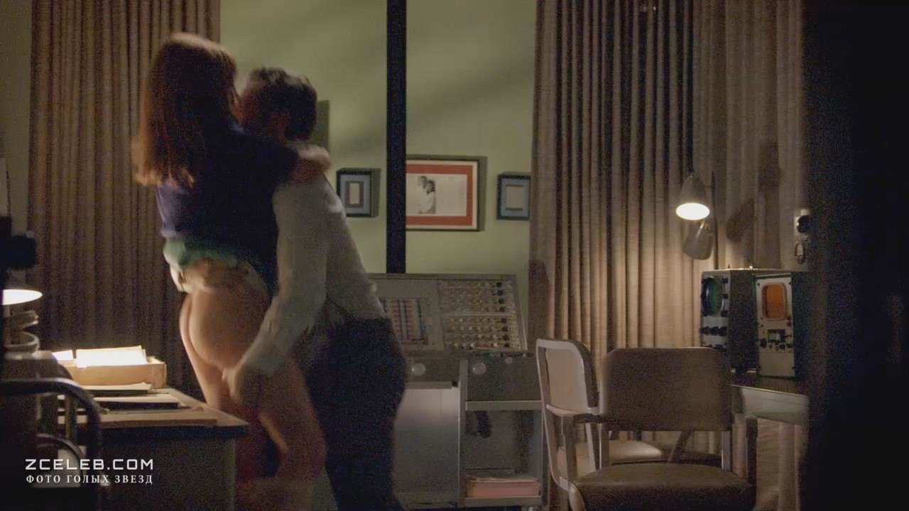 Эмили Кинни