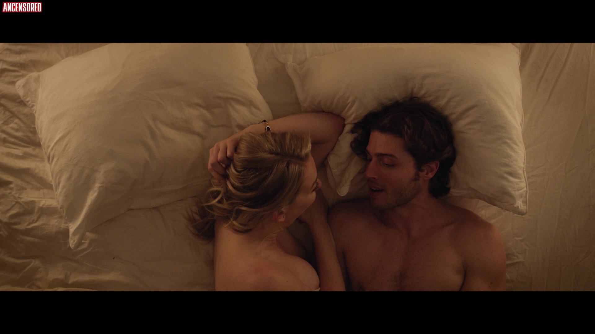 Сара Линдси