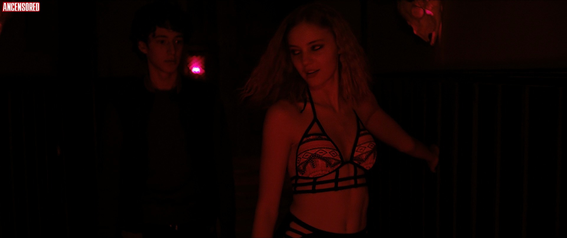 Юлия Соболь