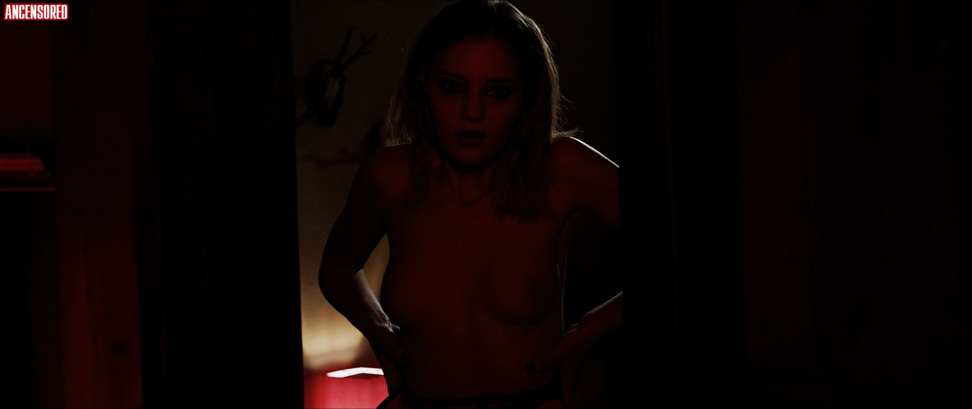 Юлия Соболь