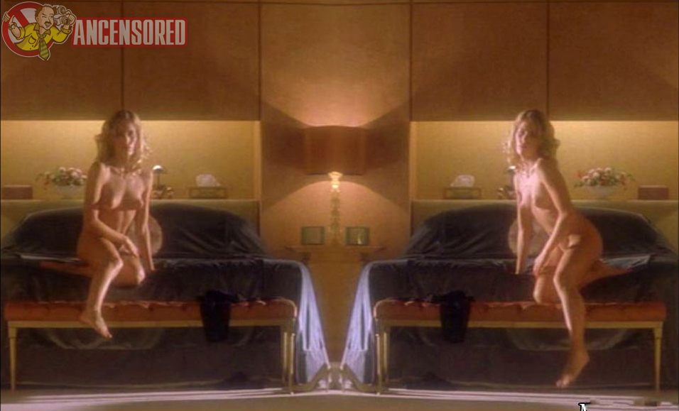 Ребекка Дэвис