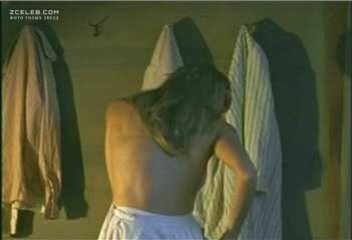 Кендалл Кросс