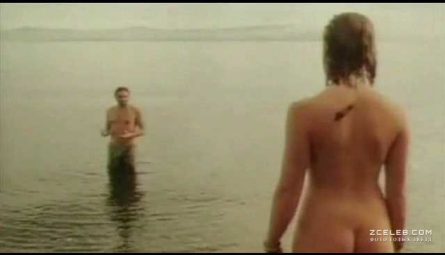 Лора Харрис