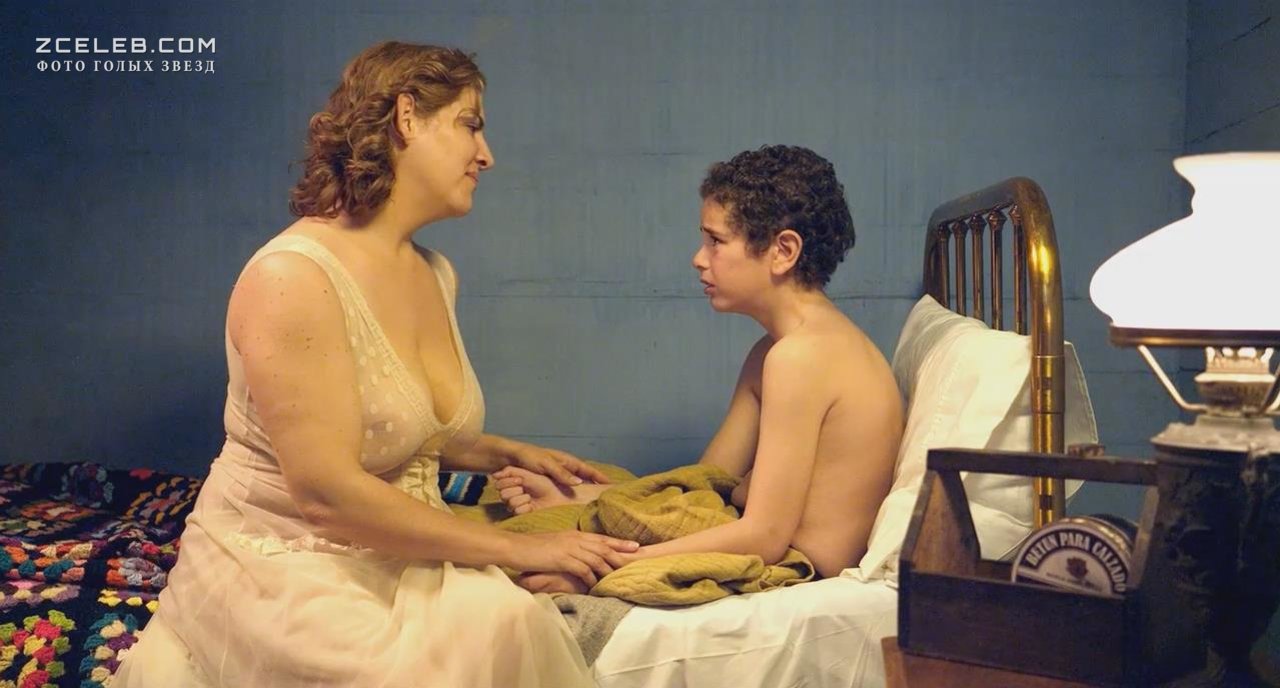 Памела Флорес