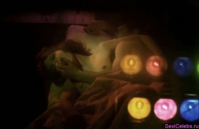 Александра Яковлева