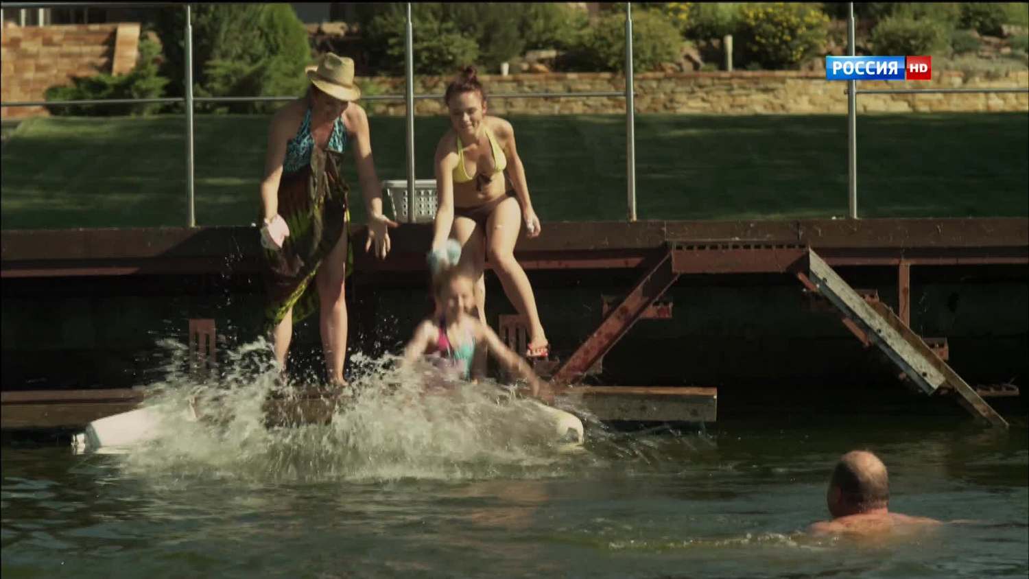 Анна Кошмал