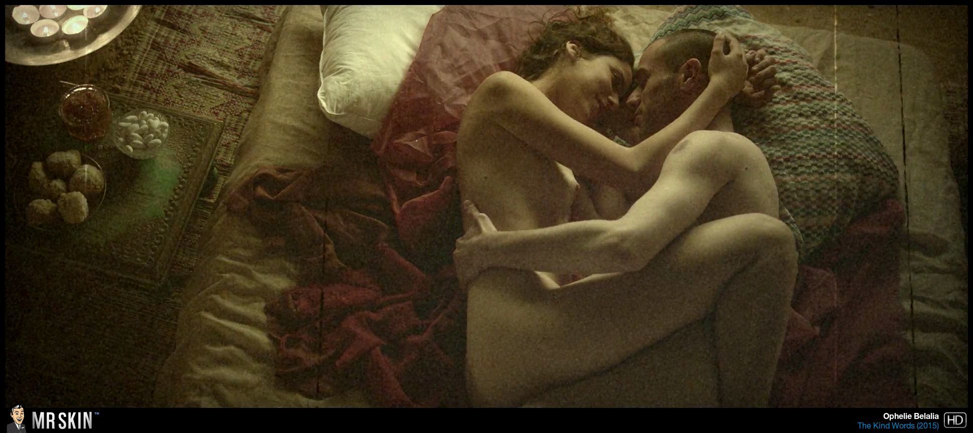 Офели Белалия