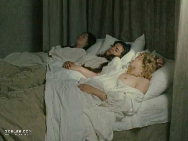 Стефани Де Крэенкур