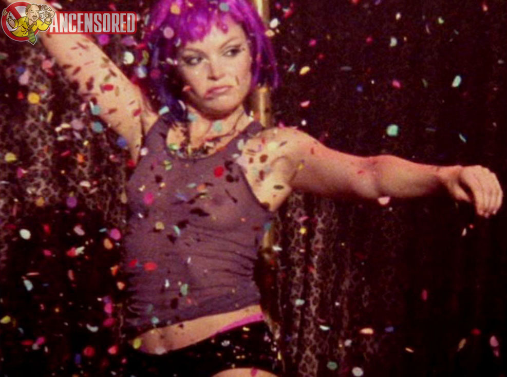 Клэр Крамер