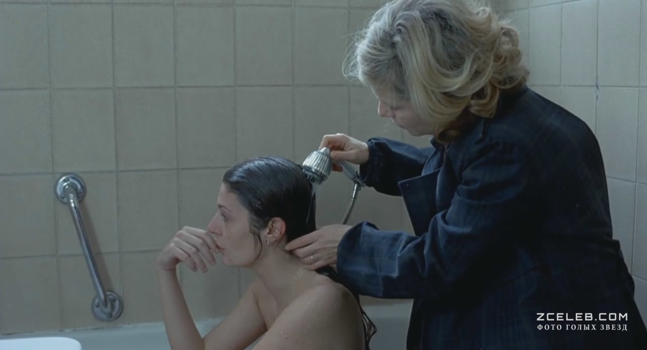 Кьяра Мастроянни