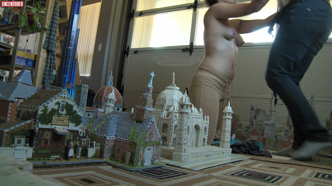 Уитни Лафлер