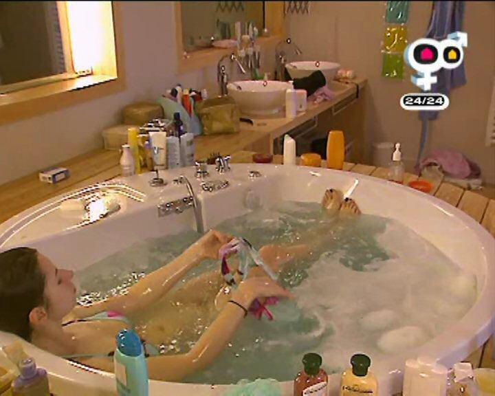 Джессика Фалур