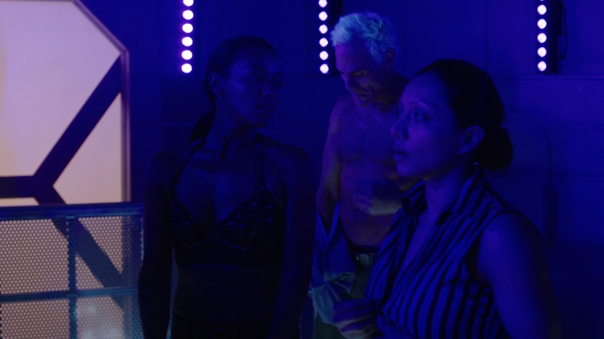 Мелани Либурд