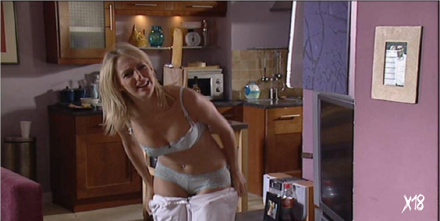 Али Бастиан