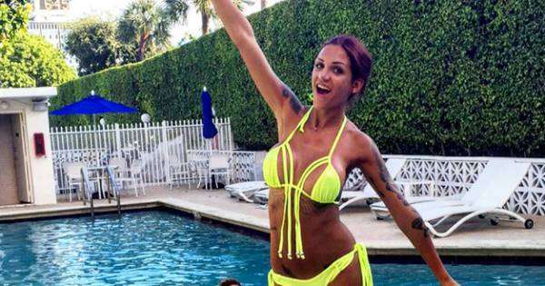 Джулия Паредес