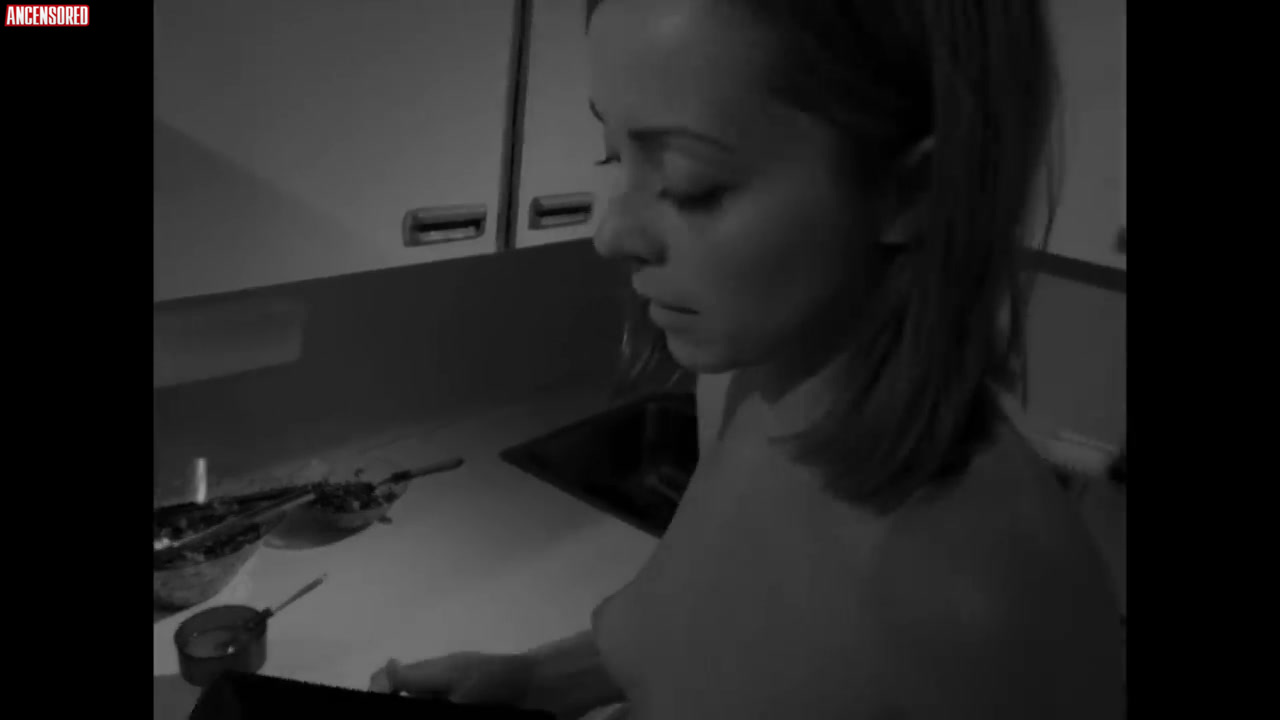 Изабель Жиру