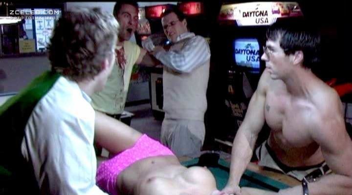 Кэндис Леуолд