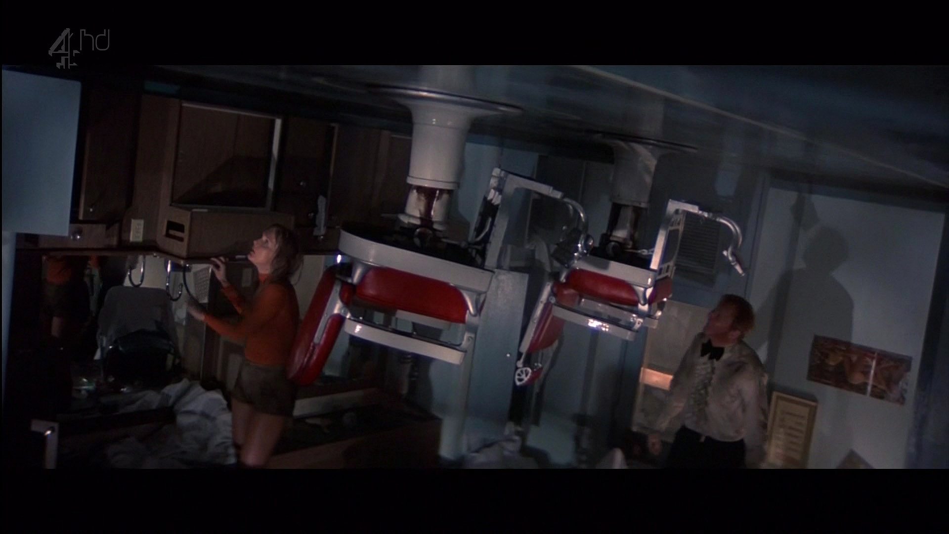 Кэрол Линли