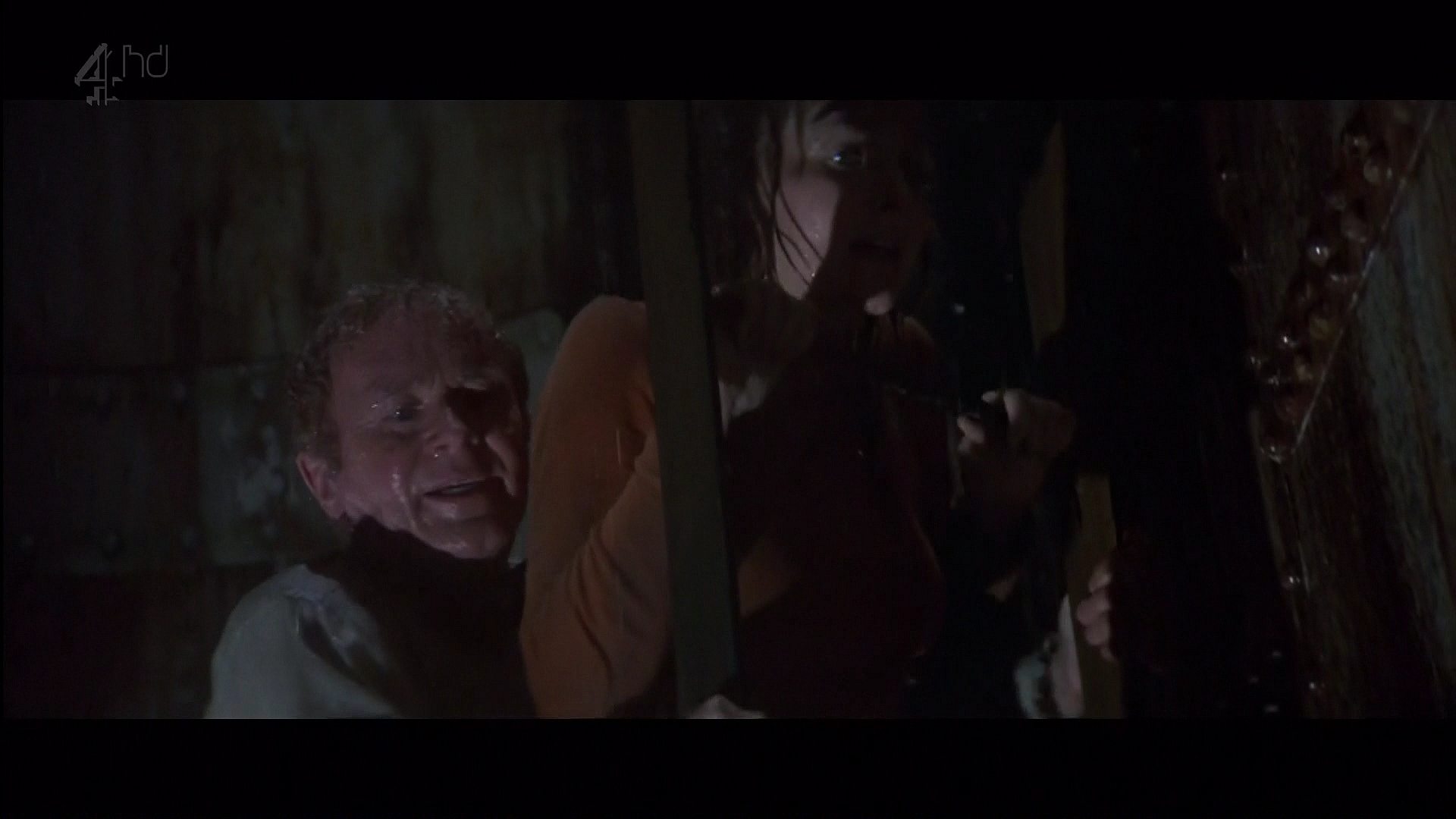 Кэрол Линли