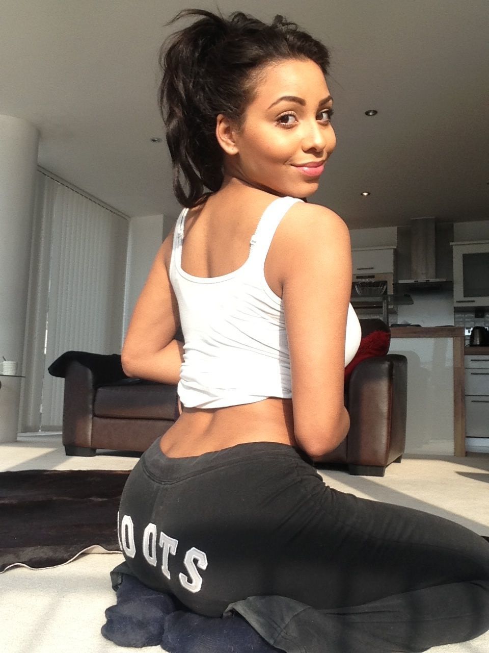 Шанель браун