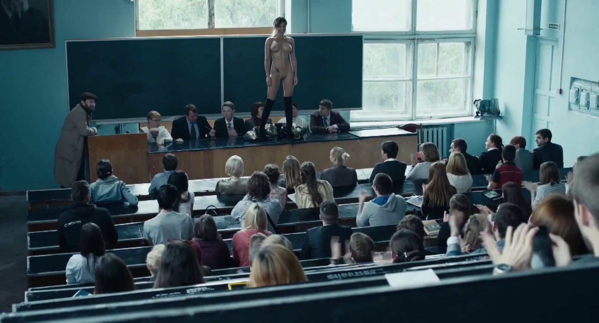 Карина Зверева