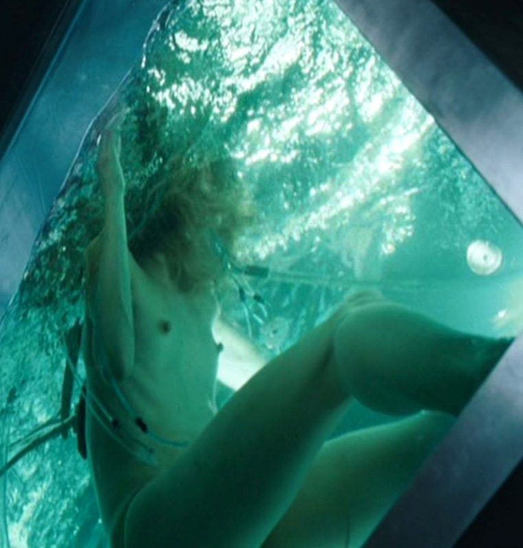 Мила Йовович