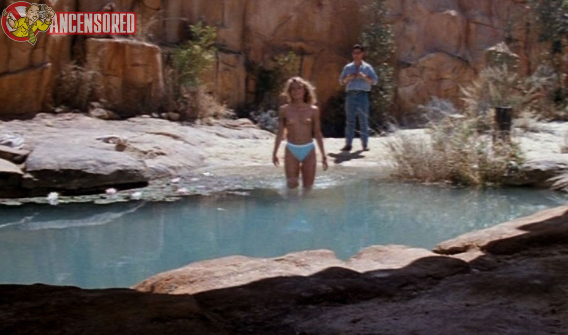 Никки Когхилл