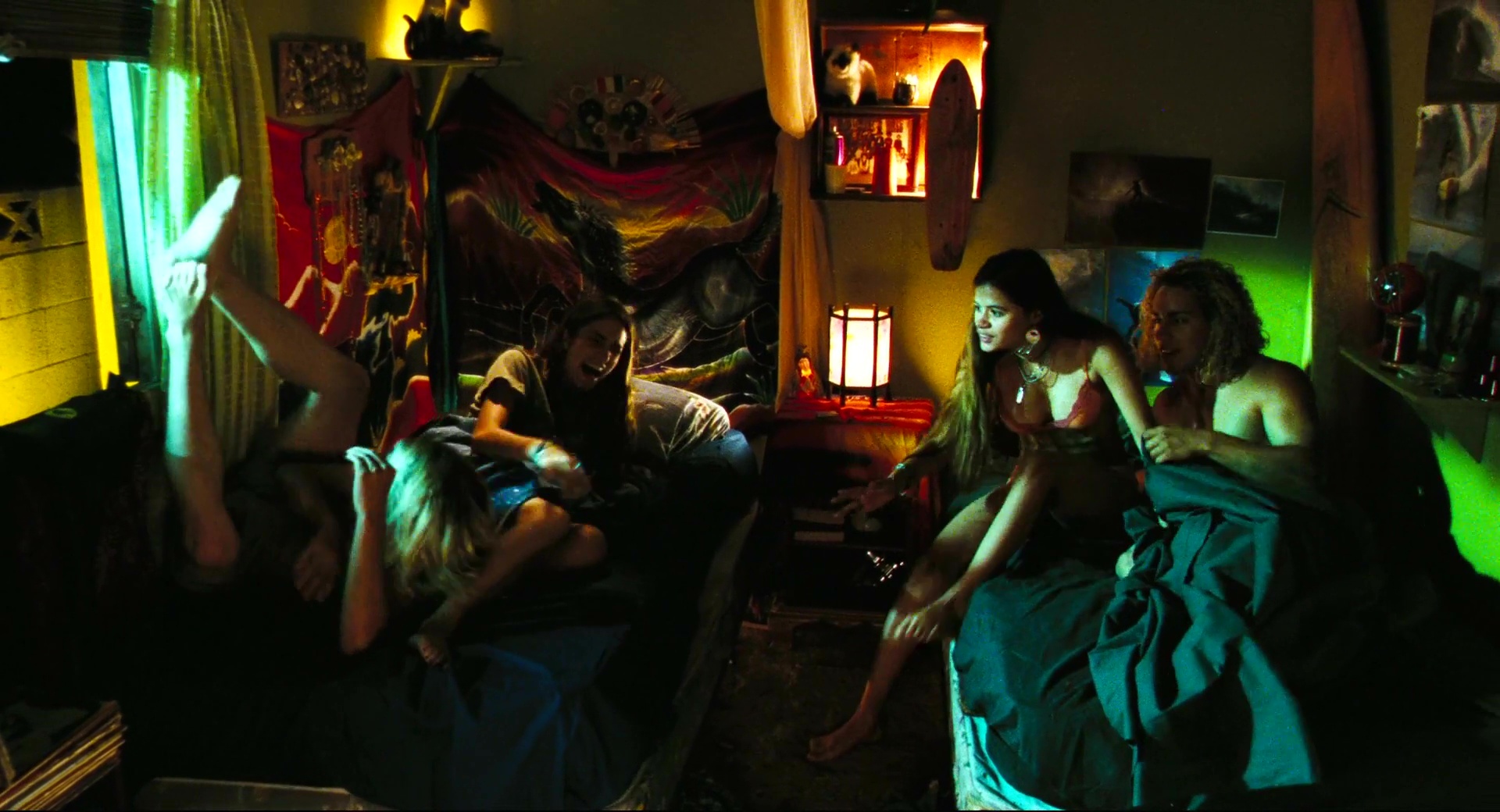 Мелони Диаз