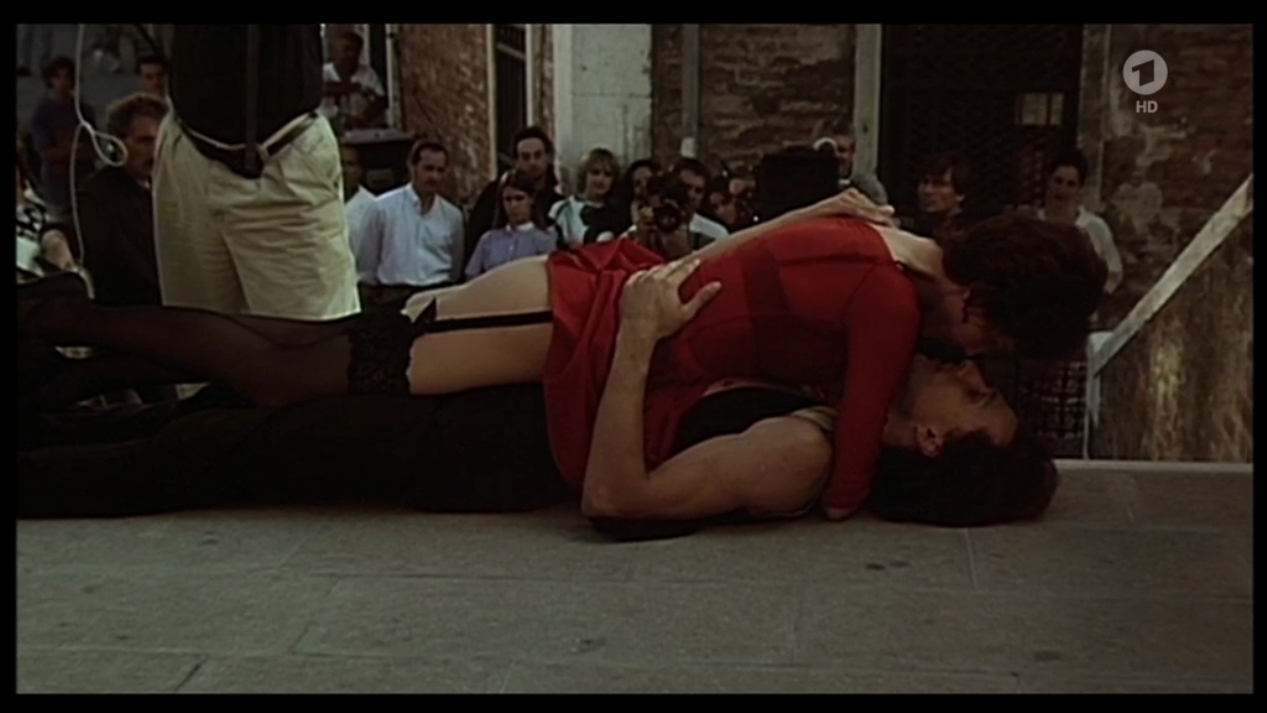 Алессандра Мартинес