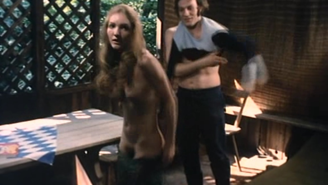 Соня Эмбриз