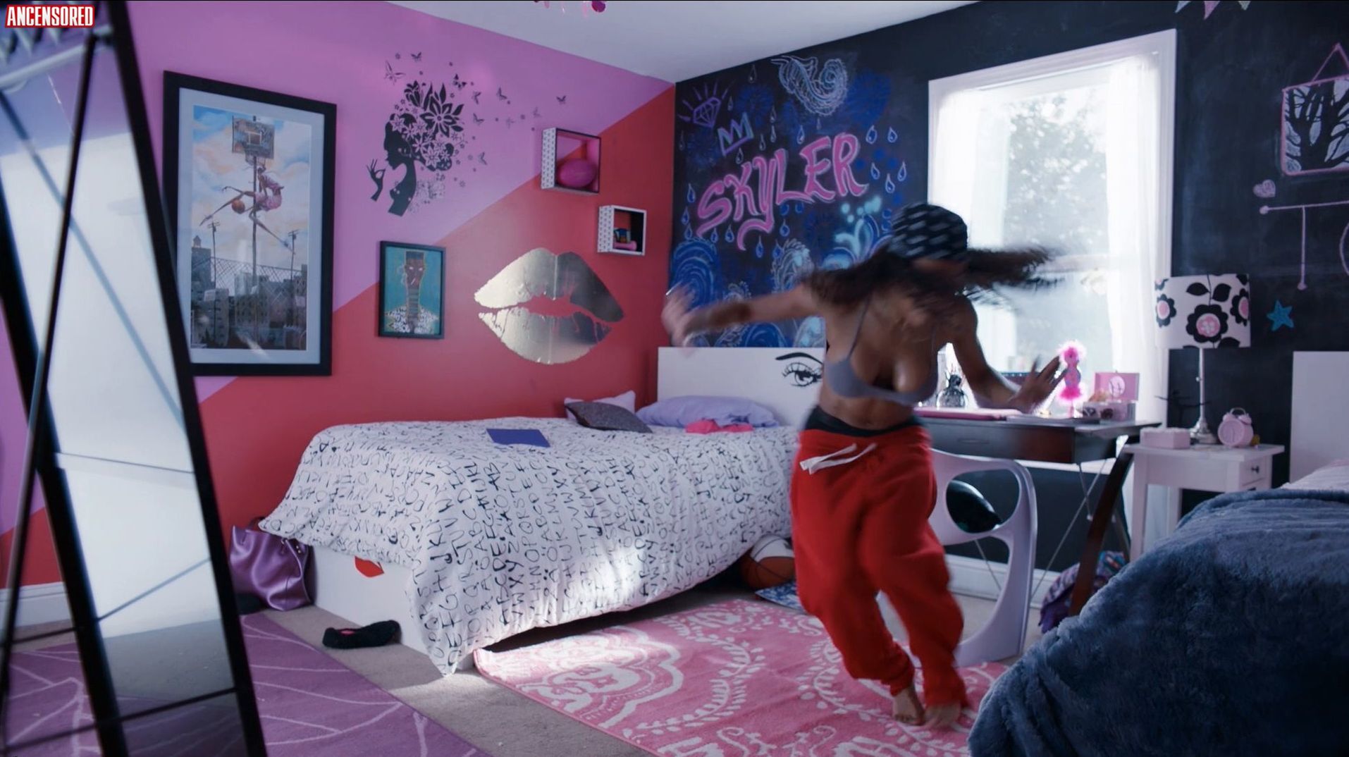 Теяна Тейлор