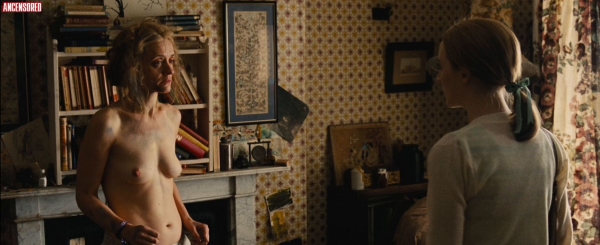 Энн-Мари Дафф